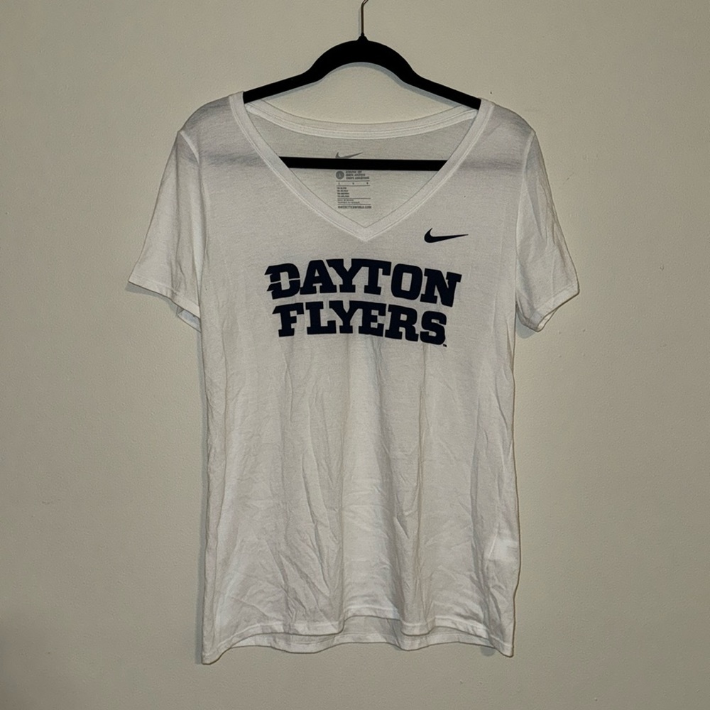 University of Dayton Flyers Women's Nike V-Neck